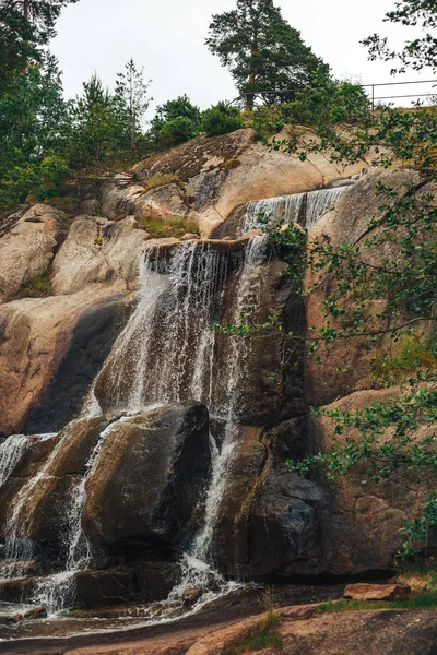 Waterfall beautiful waterfall in the Park Sapokka Finland — Stock Photo, Image