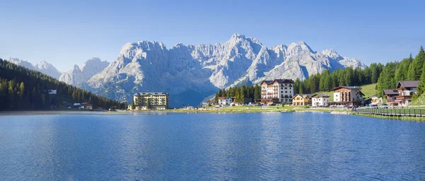 Lake Misurina in Dolomites — Stock Photo, Image