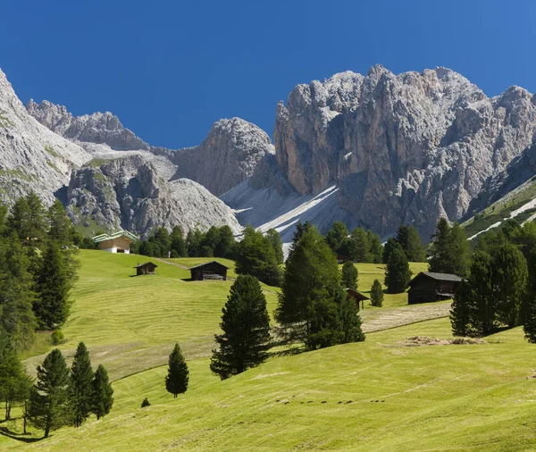 Alpejskich krajobrazów Dolomitów — Zdjęcie stockowe