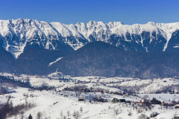 Paesaggio invernale in Romania — Foto Stock