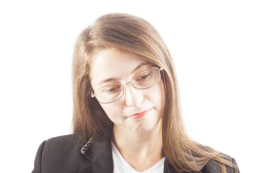 beyaz zemin üzerinde izole düşünme kız