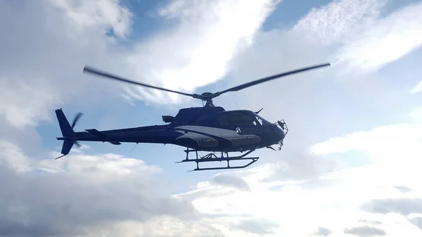 Hélicoptère Bleu Volant Dans Ciel — Photo