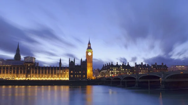 大本和议会大厦 伦敦城夜景 — 图库照片