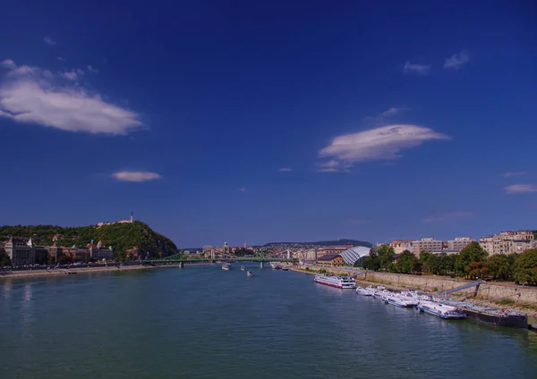 Paisagem Urbana Budapeste Hungria Dia Ensolarado — Fotografia de Stock