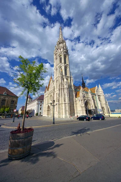 Matyášův Chrám Budapešti Maďarsko Širokoúhlý Objektiv — Stock fotografie