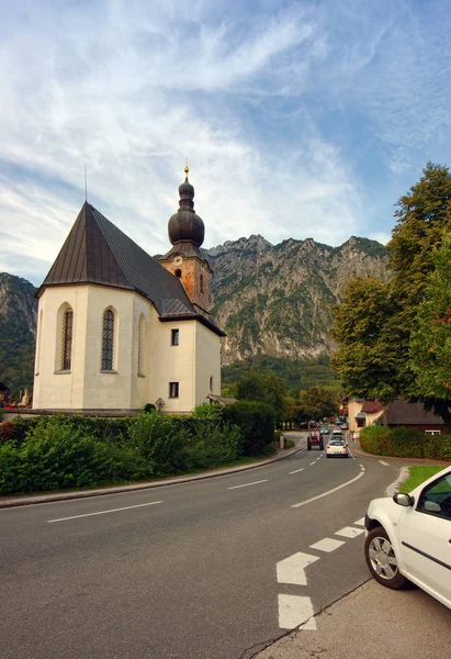 Kostel Saint Leonhard Rakouských Alpách Poblíž Hranice Německo — Stock fotografie