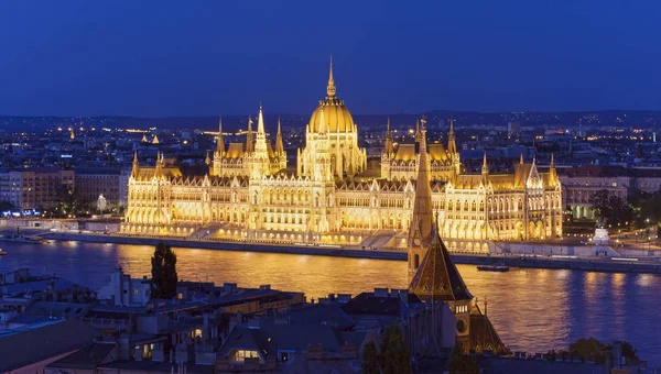 Κοινοβούλιο Βουδαπέστη Νύχτα — Φωτογραφία Αρχείου