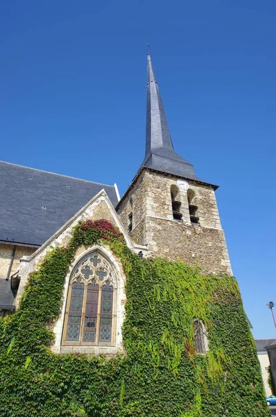 Saint Hippolyte Saint Laurent Katholische Kirche Frankreich — Stockfoto