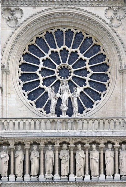 圣母玛利亚大教堂的细节在巴黎 — 图库照片