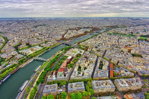 Εναέρια Άποψη Της Πόλης Του Παρισιού Και Στον Ποταμό Σηκουάνα — Φωτογραφία Αρχείου