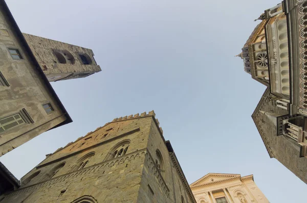 Brede Bekijken Van Oude Gebouwen Het Centrum Van Bergamo Italië — Stockfoto