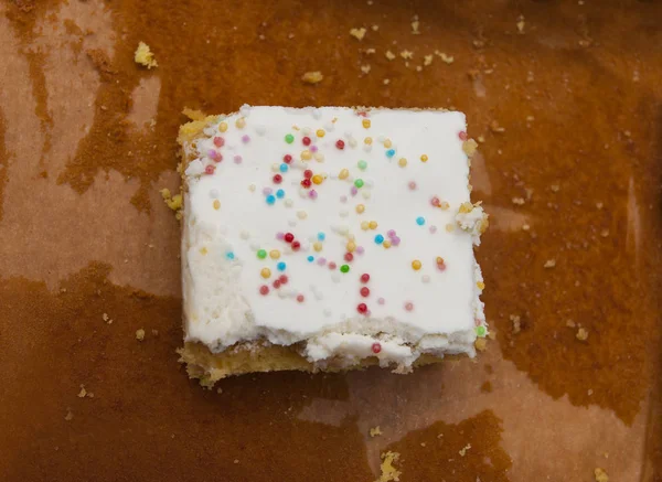 Печенье Взбитыми Сливками Конфетами Вкусный Десерт — стоковое фото
