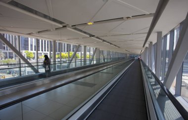 boş ve modern koridor veya ofis binası salonunda