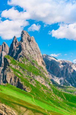İtalyan Dolomitler. Alpler 'deki Odle Dağı' ndan.