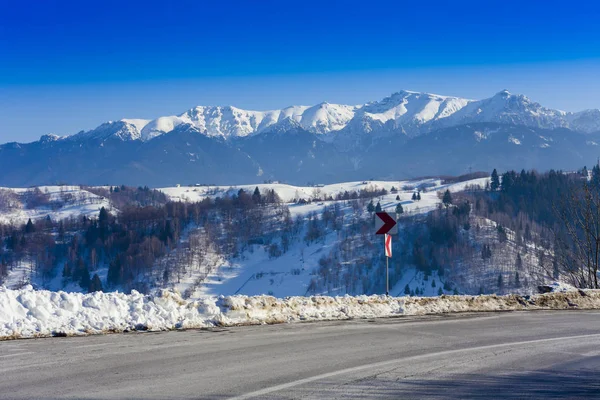 Гора Бучегі Зимовий Пейзаж — стокове фото