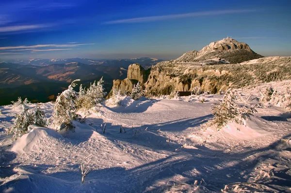 Scena Invernale Ceahlau Paesaggio Montano — Foto Stock