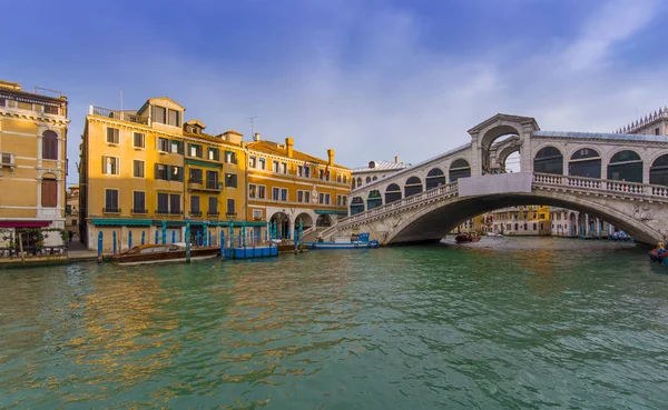 Venezia Città Italia Vista Sul Ponte Rialto — Foto Stock