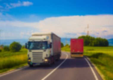 yolda sürüş kamyon soyut bulanıklık. ulaşım konsepti