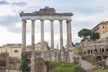 Antik sütunlar Roma şehir kalıntıları, İtalya