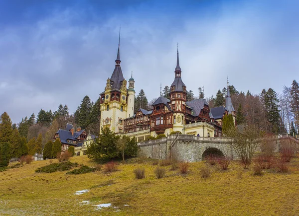 Zamek Peles Synaju Rumunia — Zdjęcie stockowe