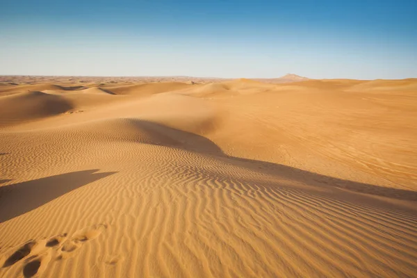 Areia Deserto Dunas Com Céu Azul Claro Ásia — Fotografia de Stock