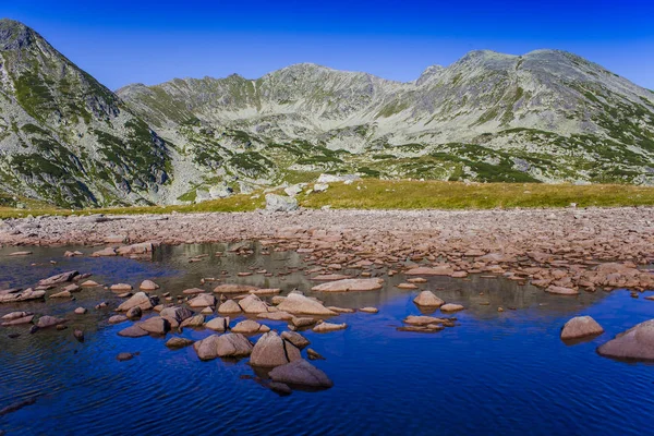 Jezioro Krajobraz Górski Retezat Rumunia — Zdjęcie stockowe
