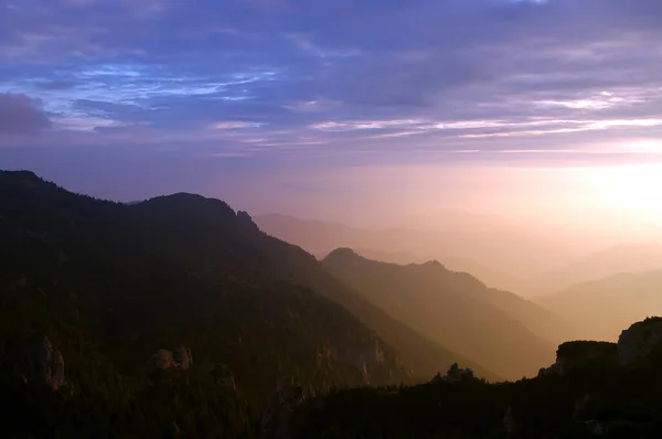 Восход Солнца Горах Чаалау Румыния — стоковое фото