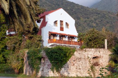 Eski ev, eski Gagra, Abhazya'da, 30 Ağustos 2016