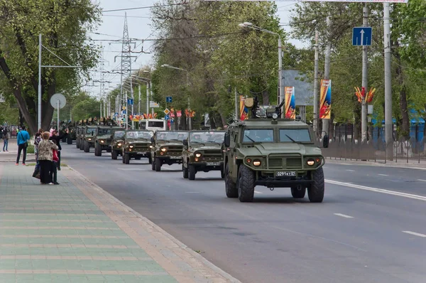 Kolumn av teknik, Rostov-on-Don, Ryssland, 9 maj 2014 — Stockfoto