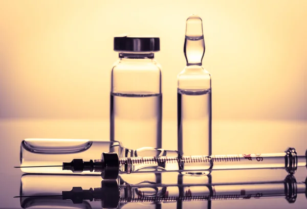 Medicament and syringe — Stock Photo, Image
