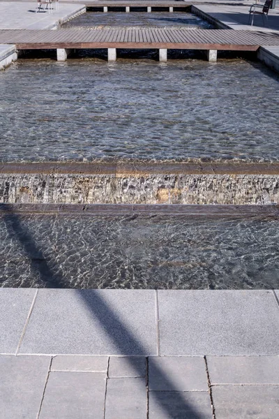 Canal de agua en el parque — Foto de Stock