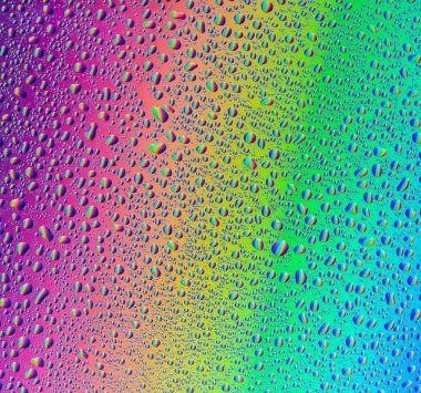 çok renkli yüzeyi su damlaları