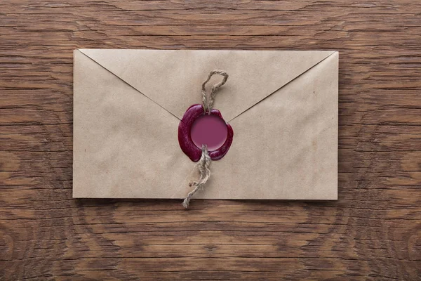 Envelope com carimbo — Fotografia de Stock