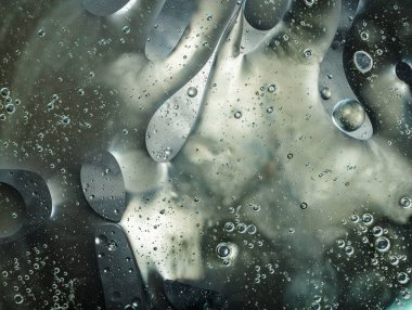 su noktalar daireler