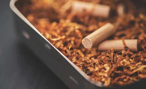 Sigarettenautomaat met tabak — Stockfoto