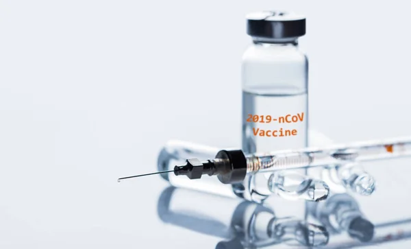 Impfung Und Spritzeninjektion Coronavirus 2019 Covid Ncov 2019 Infektiöses Konzept — Stockfoto
