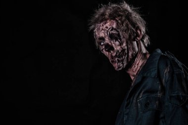 Kanlı korku beynini adamla zombie halloween 