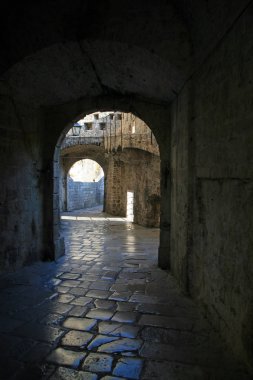 Eski şehirde: kotor