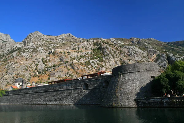 Fortaleza en Kotor — Foto de Stock