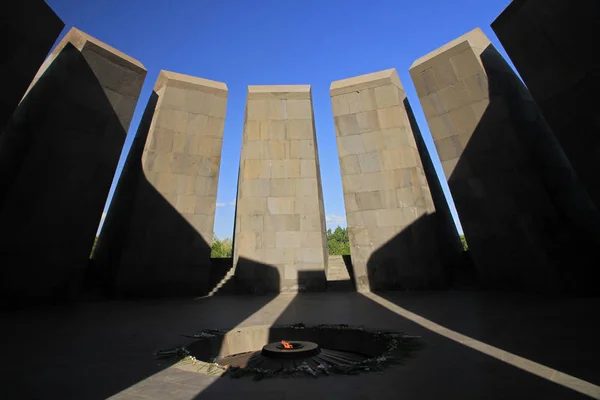 Tsitsernakaberd 亚美尼亚埃里温亚美尼亚种族灭绝纪念馆 — 图库照片