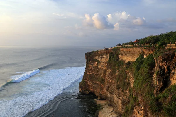 Bukit Yarımadası Uluwatu Bali Endonezya Uçurumları — Stok fotoğraf