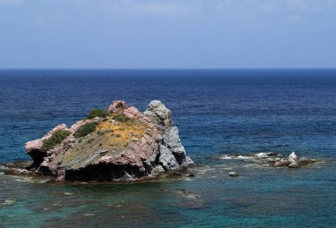 Kıbrıs Rum Kesimi kıyısı, Aphrodite Hamamı, Akamas Yarımadası, Kıbrıs 'a yakın