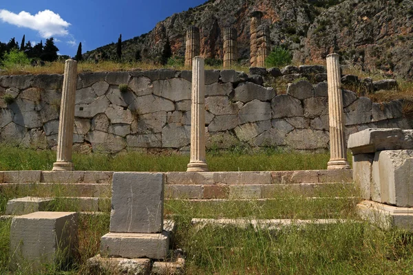 Stoa Ateńczyków Sanktuarium Apollo Delphi Grecja — Zdjęcie stockowe