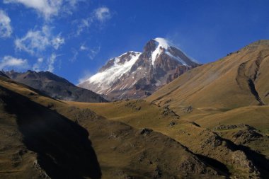 Kazbegi Dağı, Büyük Kafkas, Gürcistan
