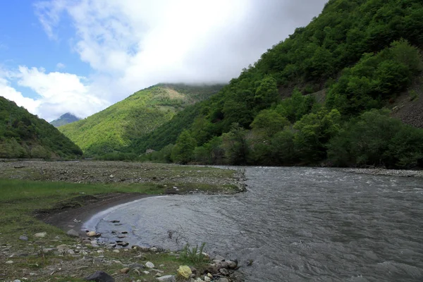 Vale Rio Aragvi Cáucaso Geórgia — Fotografia de Stock