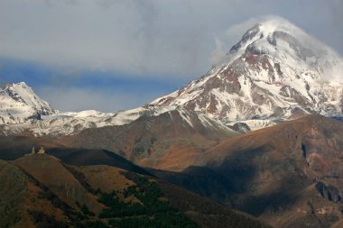 Kazbegi Dağı, Büyük Kafkas, Gürcistan