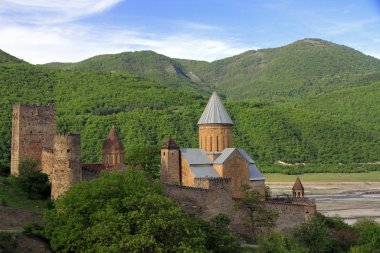 Ananuri - Orta Çağ Şatosu, Aragvi Nehri, Gürcistan