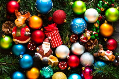 Süslemeli Noel kartı