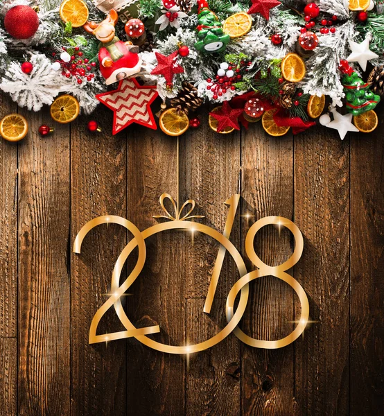 2018 happy New Year ve neşeli Noel çerçevelemek ile kar ve rea
