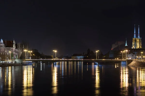 Мост Мира ночью - Вроцлав — стоковое фото